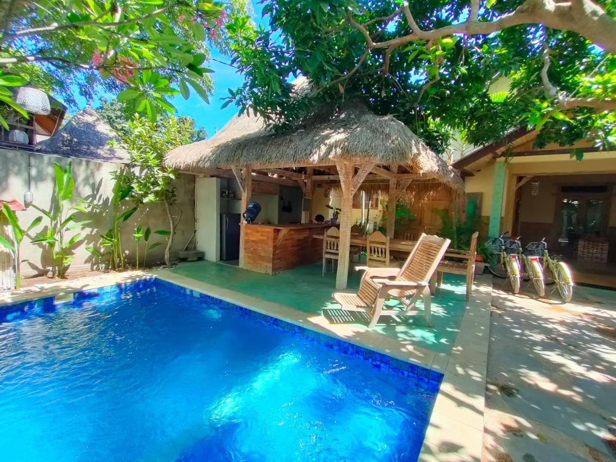 Villa Is Oke House à Gili Trawangan Extérieur photo