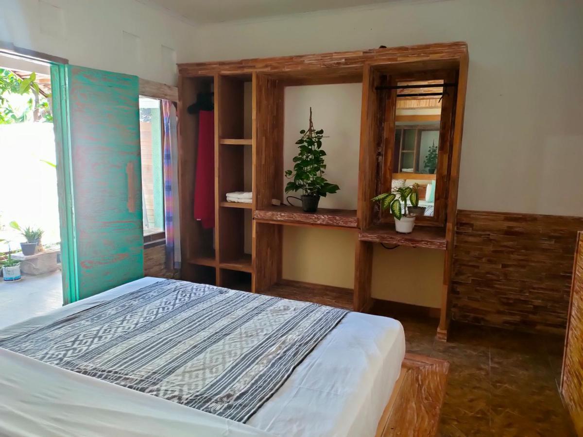 Villa Is Oke House à Gili Trawangan Extérieur photo