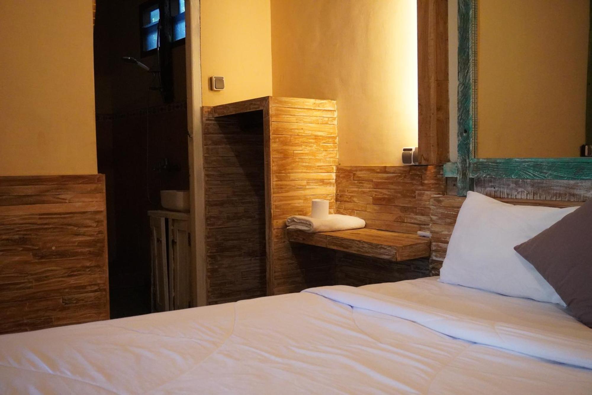 Villa Is Oke House à Gili Trawangan Extérieur photo
