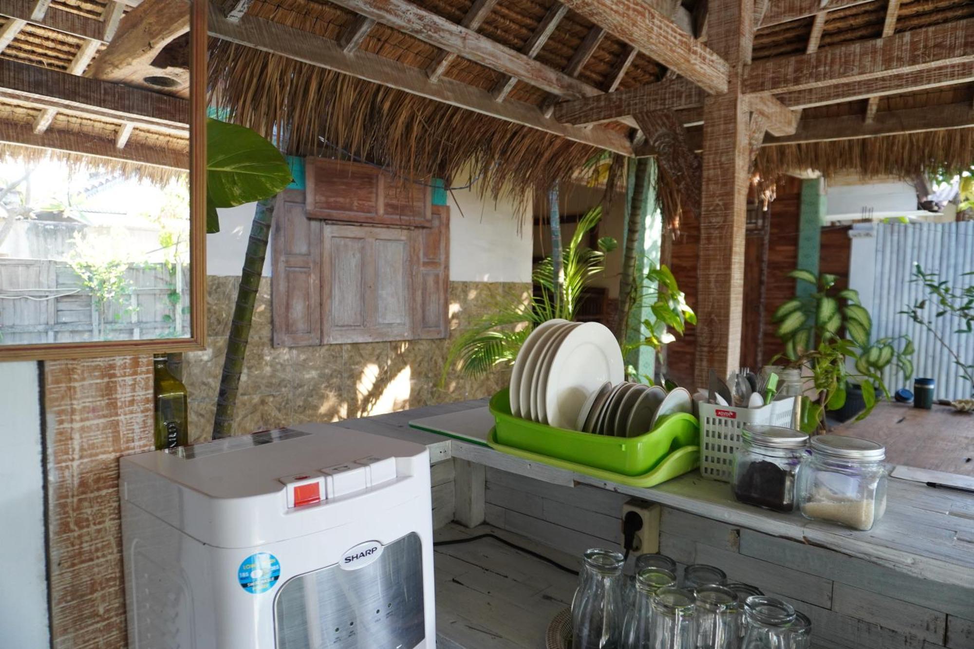 Villa Is Oke House à Gili Trawangan Extérieur photo